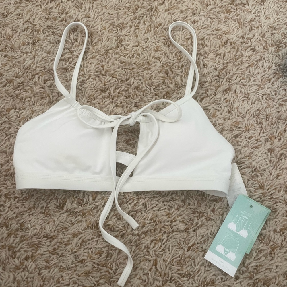 White Tilly’s bikini top